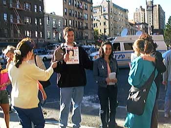 09-15-01_b-wtc_vigils012