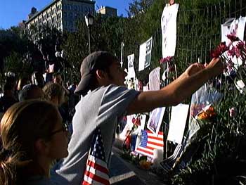 09-15-01_d-wtc_vigils044